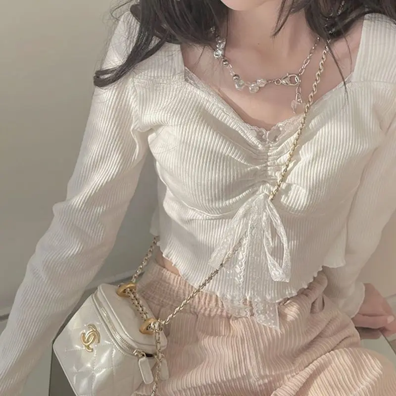 

Sweet Lace blouses Women White Slim T-shirt Female Korean Square Collar Long Sleeve Tees Ladies Fashion Casual Chic Shirt Tops