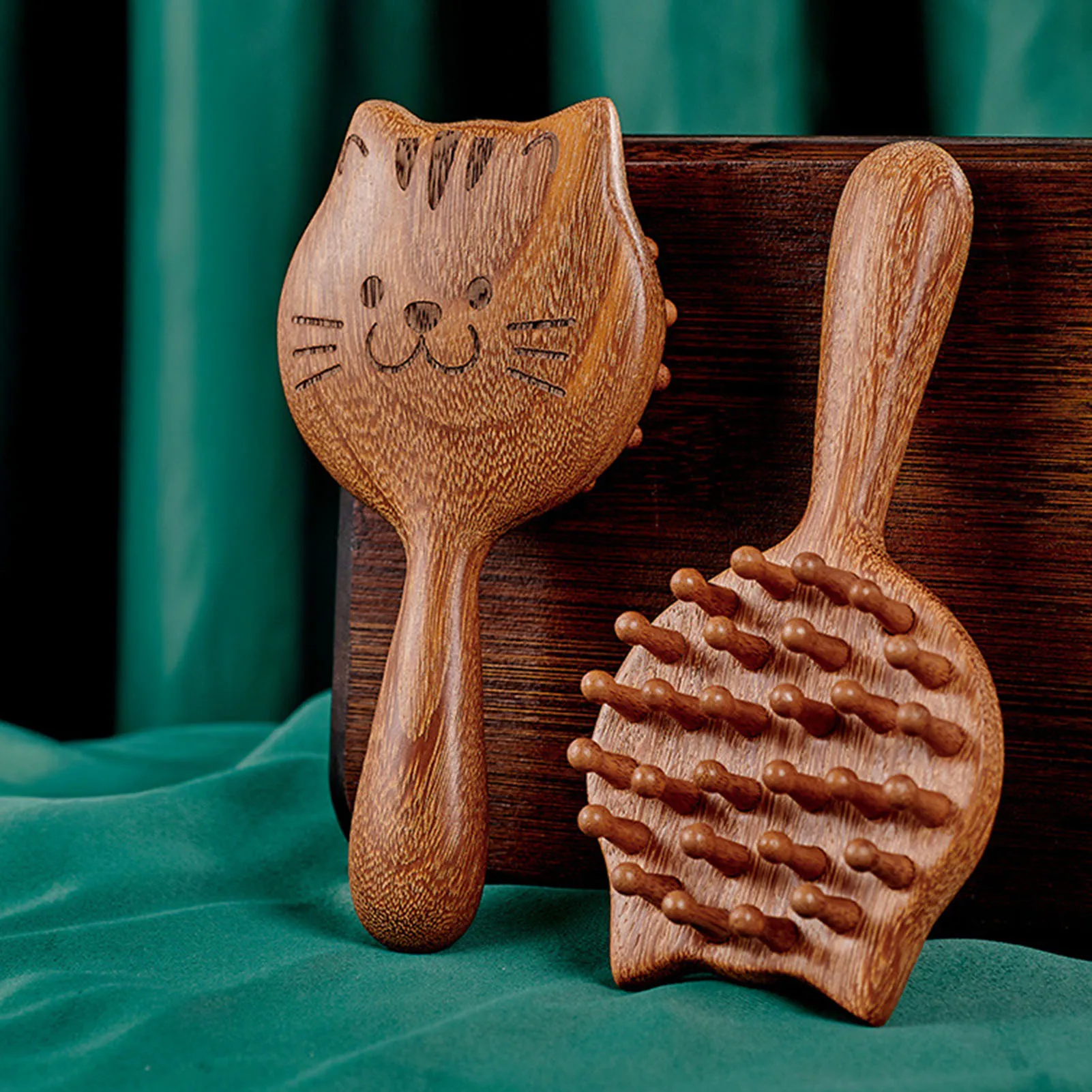 Sandalwood Cat Shaped Scalp Massage Brush for Dry Wet Hair Travel Size Wooden Comb for Men Women Kids Head Care Tool