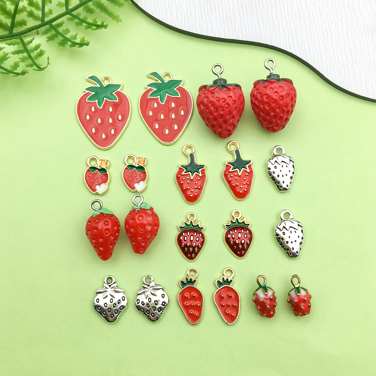 20pcs Simulated Fruit Strawberry Design Charms Summery Fruit Pendants For DIY Bracelet Necklace Jewelry Making Accessories