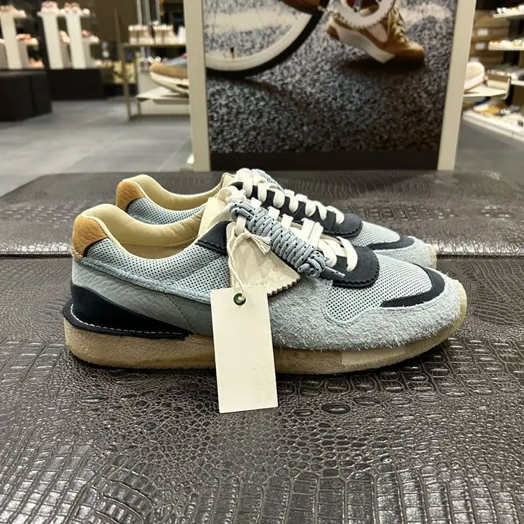 

Новые легкие мужские ретро-кроссовки 2026 года для осени, с цветовыми блоками, из потертой кожи, повседневные кеды на резиновой подошве