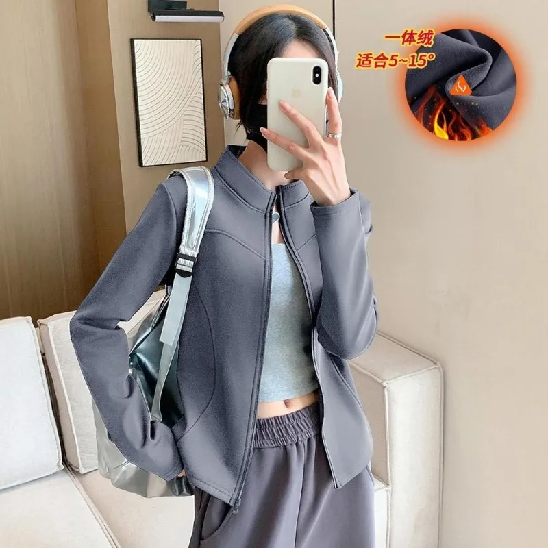 

Yoga Jacket Plus Velvet Thickened Women's New Winter Yoga Wear Slim Warm Top