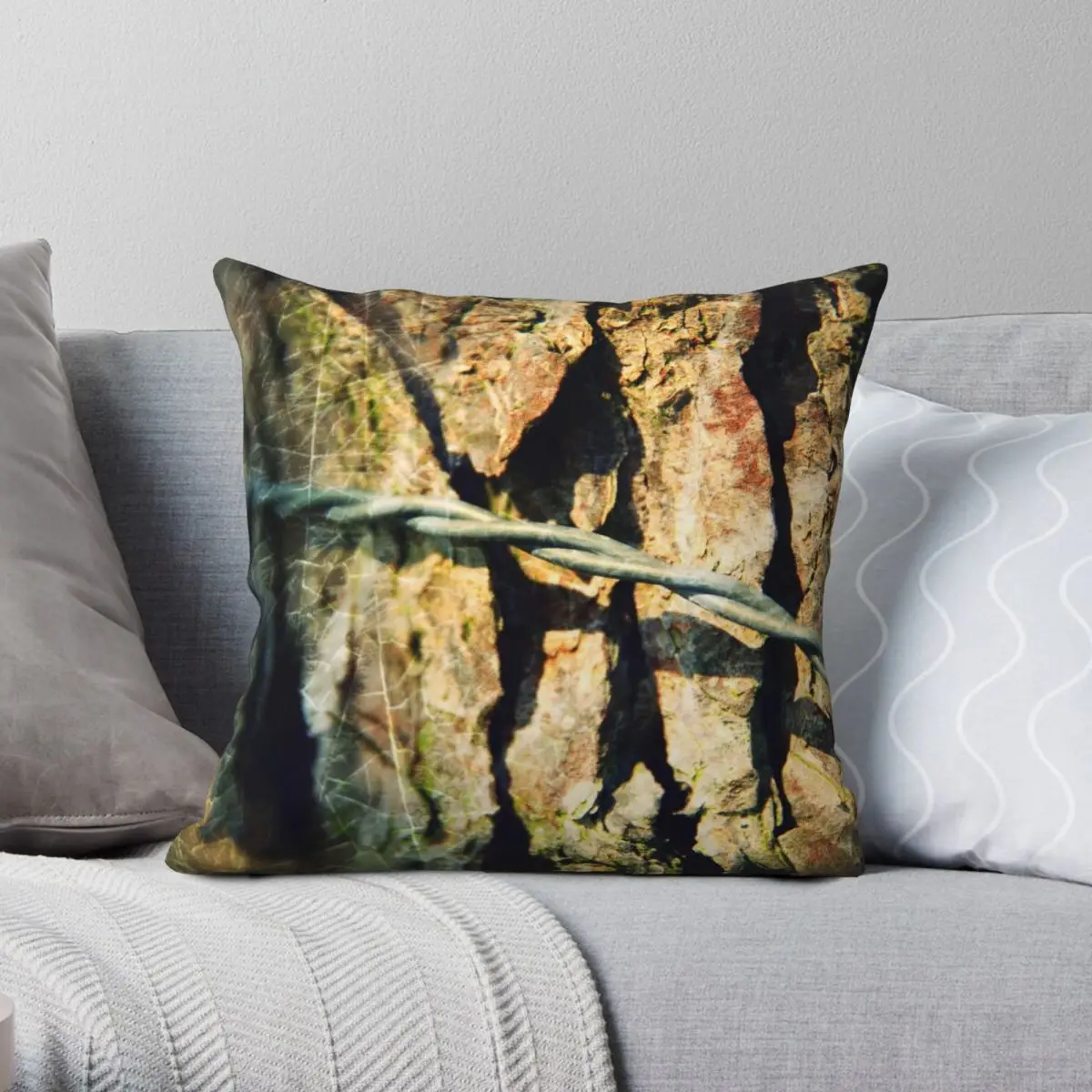 Entwined Tree And Barbed Wire Square Pillowcase Polyester Linen Velvet Pattern Zip Decor Home Cushion Cover