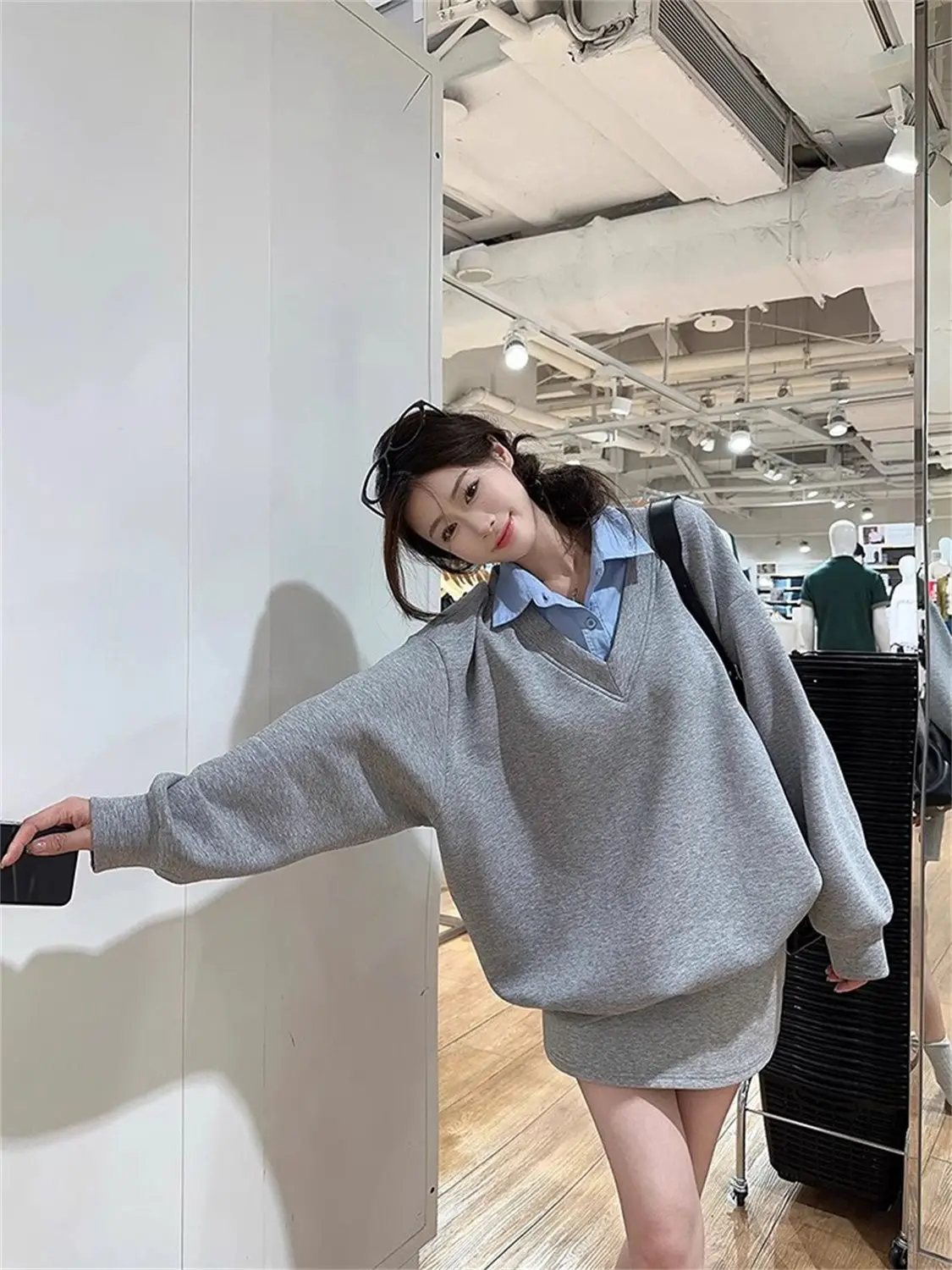 

Женские толстовки на молнии, элегантные вечерние, красочные, с аппликацией, всесезонные, легкие, красивые, молетом, вельветовый, темпераментный, сращивание