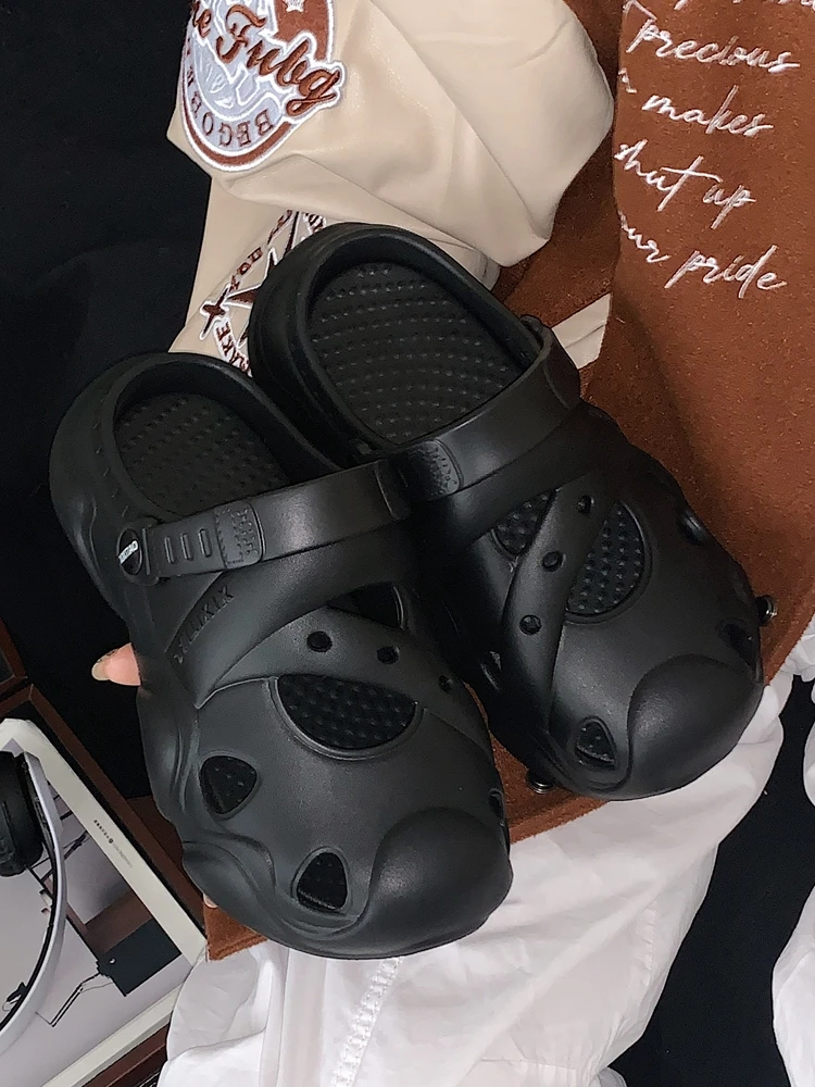 

Faionable Two-Way Spor Summer Flip Flops for Men And Women Hole Design Versatile Color Blo Sli Couple oes