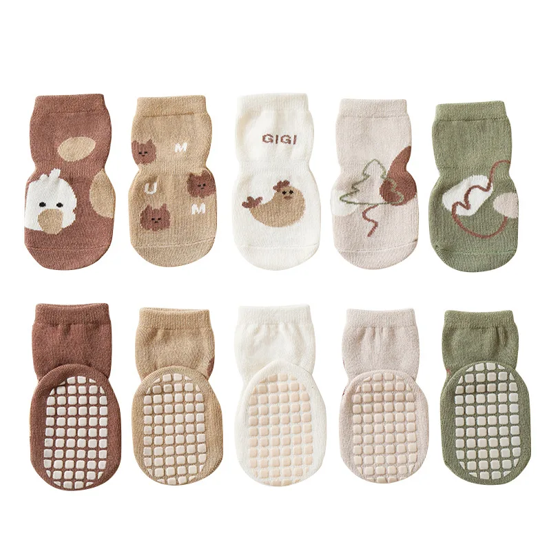 Kaus Kaki Balita Lucu Kaus Kaki Lantai Kartun Bayi Baru Lahir Kaus Kaki Anak-anak Sol Skidproof Tenun Jacquard Musim Gugur Katun Prewalker Lembut 0-3Y