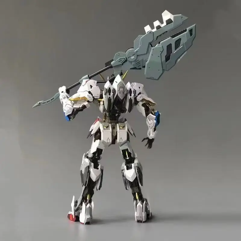 In Magazzino Mg 1/100 Daban 8818 Action Figure di Ferro Sangue Barbatos Hirm Mecha Modello di Montaggio Kit di Plastica Robot Collezione Giocattoli Regali