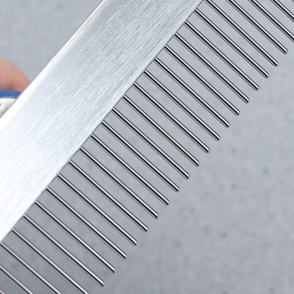 

Pet Comb Single Row Lightweight Grooming Tool for Dogs Cats Curly Hair Trimmer Scissors Slicker Brush Stainless Steel