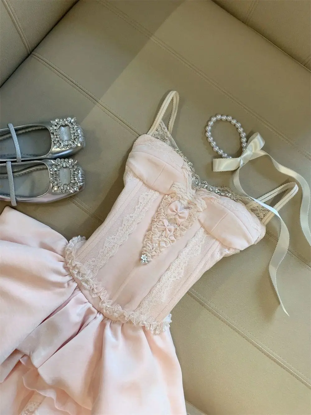 Thumbnail 3 - #2 Prom Ball Gowns Comparison Guide