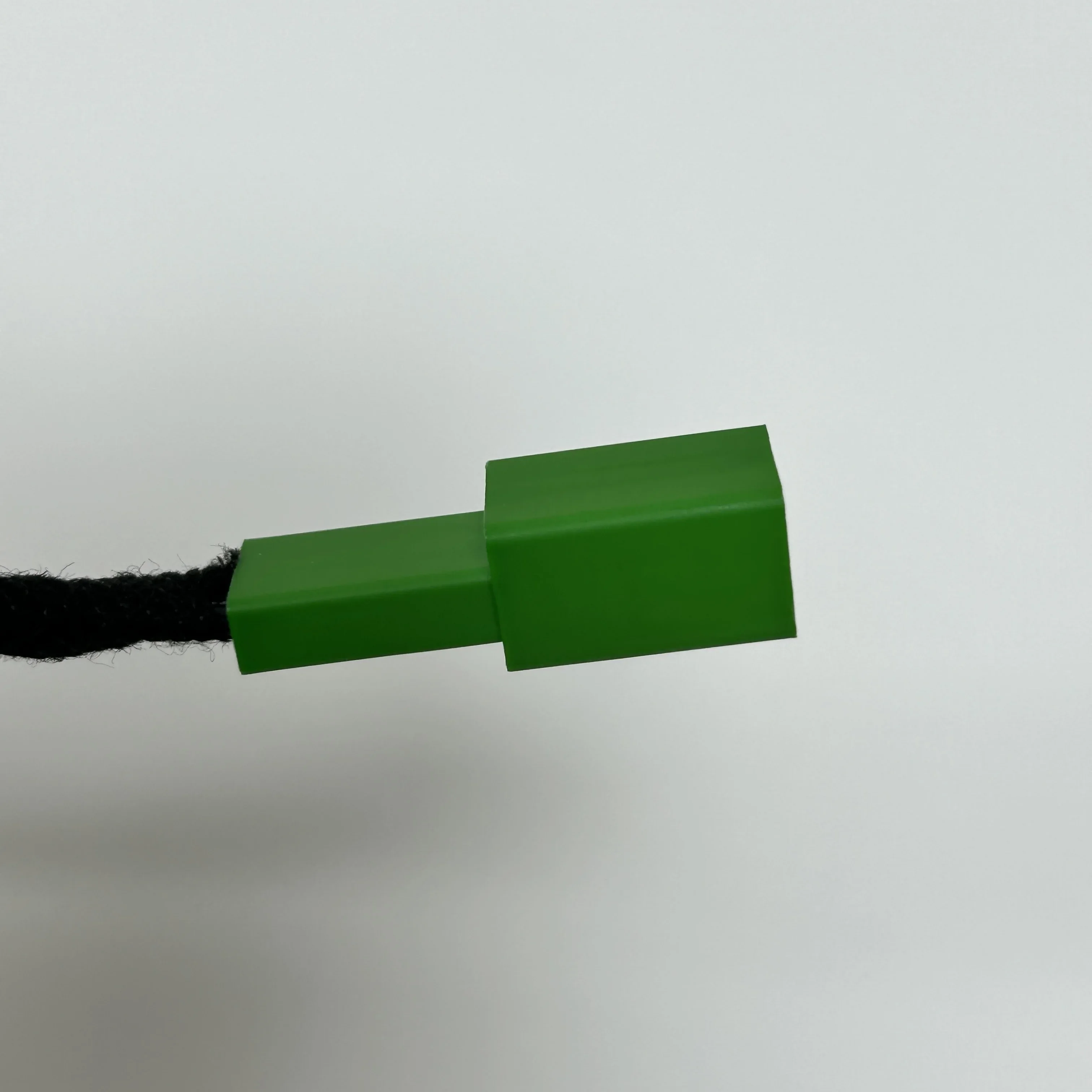 مناسبة لتركيب مجموعة فولفو للترحيب، عتبة، دواسة، ضوء صندوق السيارة، قابس 3P، حزام تمديد أنثى دوار 15 سم