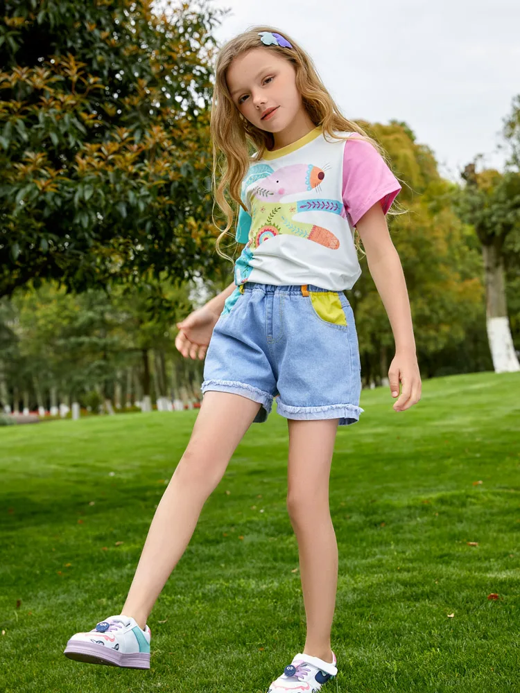 Girls Printed Cute  T-shirt  and Blue Denim Short