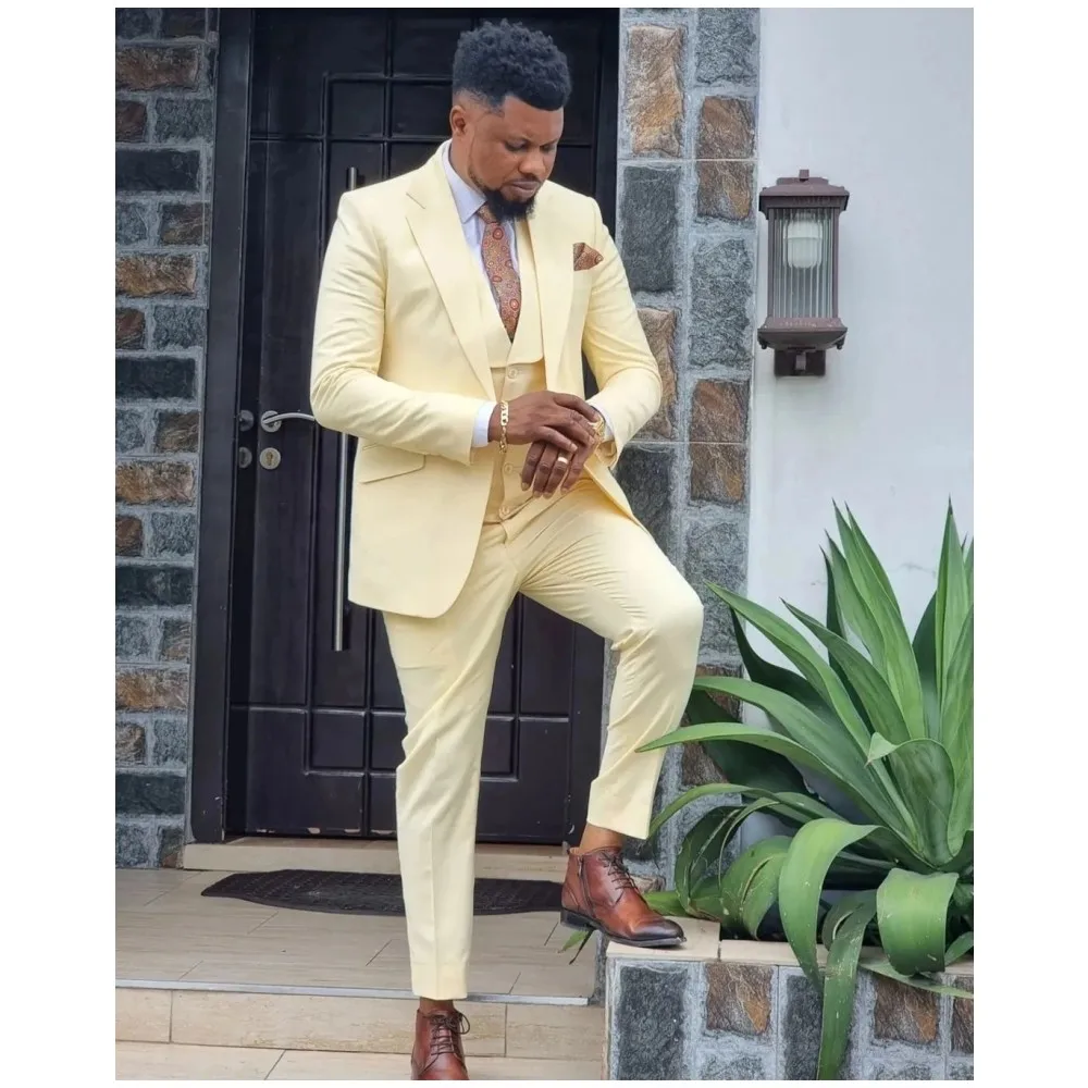

Latest Design Men Suits Single Breasted Tuxedo Business Blazer 3 Pieces Jacket Vest Pant Wedding Groom Party Dress Costume Homme