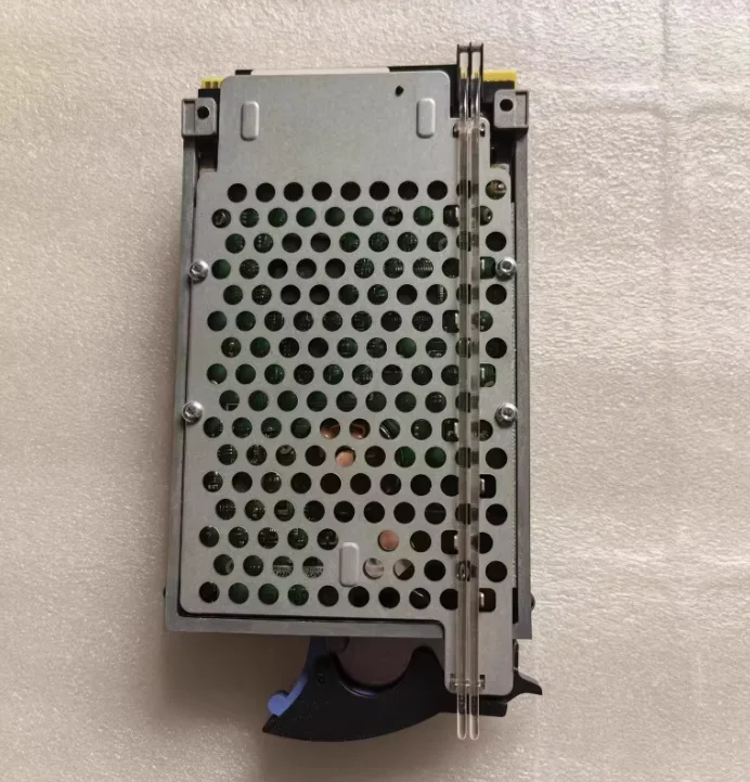 

Для жесткого диска SCSI 3279 146G 03N5285 03N6350 03N6352 03N5288 15K