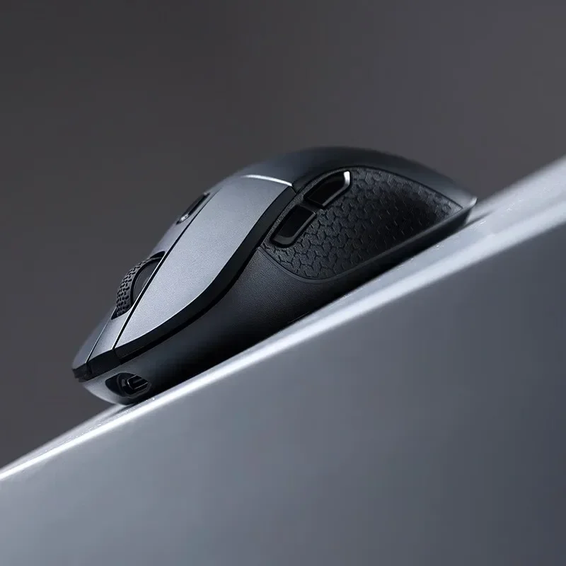 Imagem -04 - Mode Mouse sem Fio Sensor Paw3395 Rgb Gaming Mouse E-sports Leve Baixa Latência Office pc Gamer Homem Presentes Keychron3