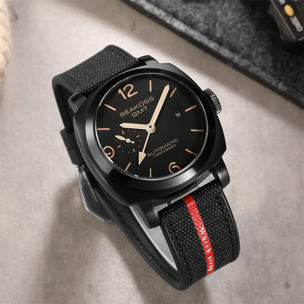 Seakoss 45 مللي متر GMT ساعة ميكانيكية أوتوماتيكية للرجال مضيئة التقويم الياقوت الزجاج النورس ST2557 حركة ساعات المعصم الذكور