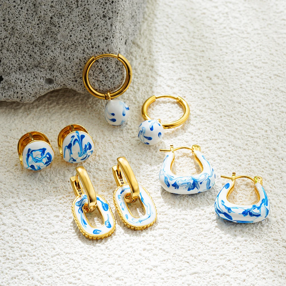 Fashion White and Blue Enamel Flower Round Beads Hoop Earrings for Women Geometric Gold Plated Stainless Steel Huggie Hoops