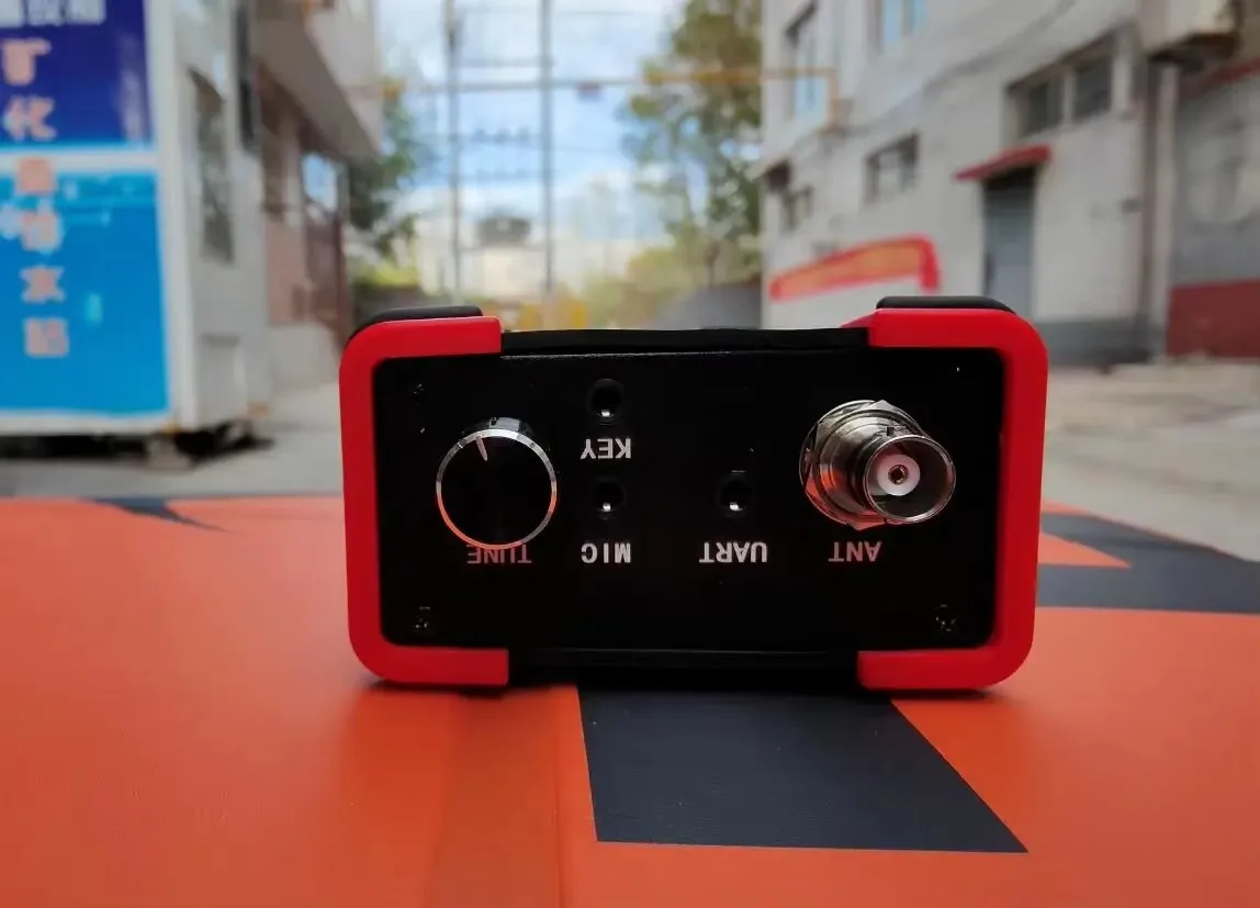 Émetteur-récepteur 5W USDX USDR HF QRP SDR émetteur-récepteur SSB/CW DSP SDR 8 bandes avec Microphone et batterie