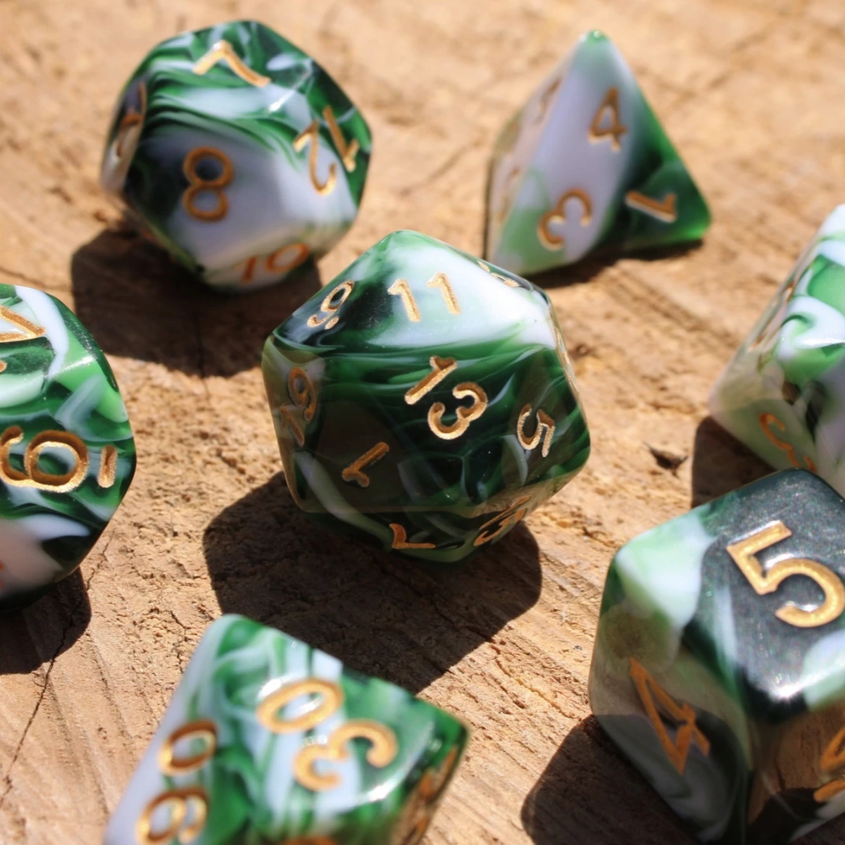 7Pcs/Set Marbled Mint Dice for DND Dungeons and Dragons Table Games D&D RPG Tabletop Roleplaying