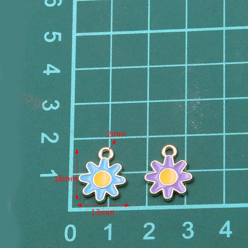 20Pcs 13*16mm 6 Color New Alloy Metal Drop Oil Flowers Charms Steampunk Gear Pendant For DIY Bracelet Necklace Jewelry Making
