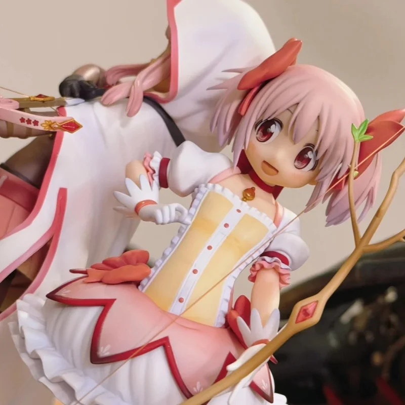 Echte Kleine Heks Academia Rin Tohsaka Sabel Vlam Himeya Iluva Anime Figuur Collectible Creatieve Anime Ornamenten Speelgoed Gift