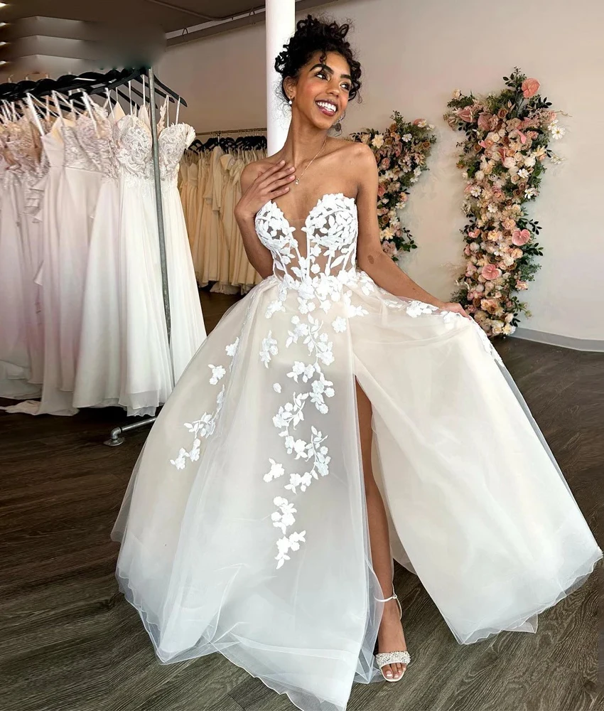 

Customized Sexy Tulle A-Line Appliques Evening Dress Temperament Sweetheart Sleeveless Floor Length Women Wedding Gowns