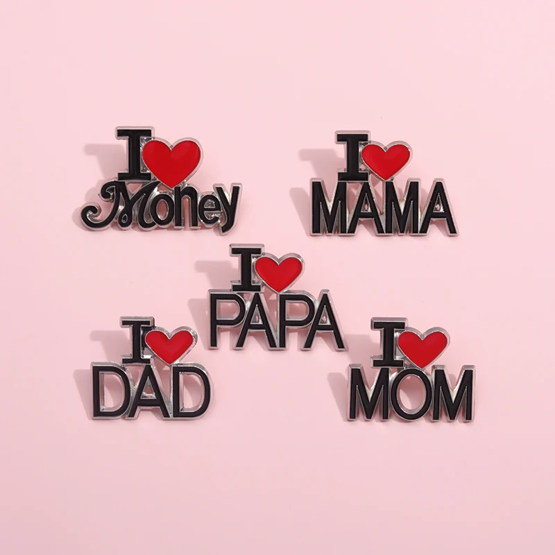 I Love Dad Mom Enamel Pins Fashion Simple Black Heart MILFs Alloy Brooch Badges Trendy Personalized Lapel  Jewelry Gift For Kids