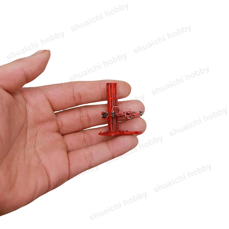 1PCS Für 1/64 Diorama Reparatur Werkzeuge Automotive Lift Modell Simulierte Blau/Rot Kran Heber Garage Wartung Szene DIY zubehör