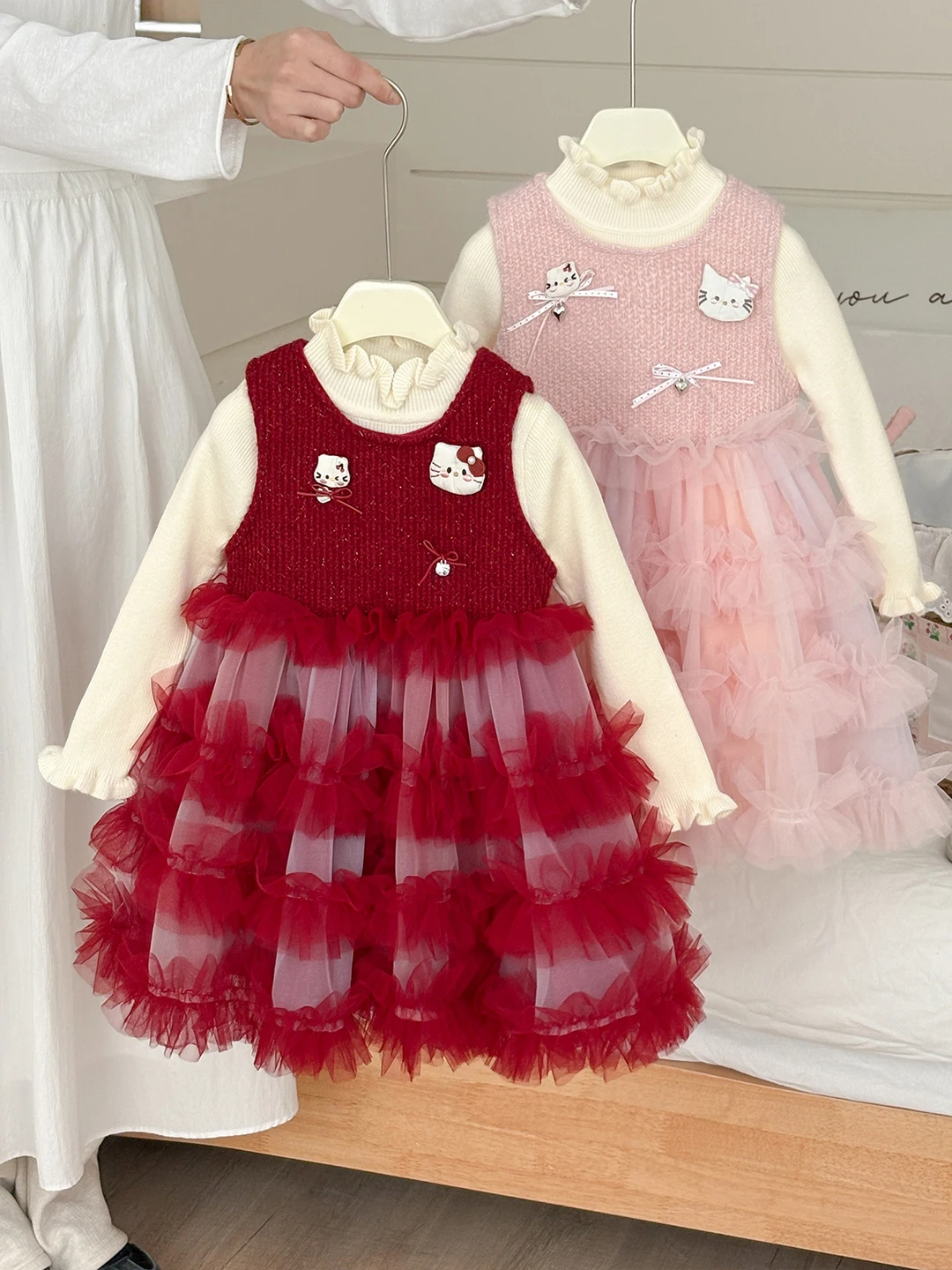 

Thiened Fce Rainbow Net Cake Skirt Set for Girls Baby Princ Dr Ensemble Winter New Sle Red Color Children Outfits