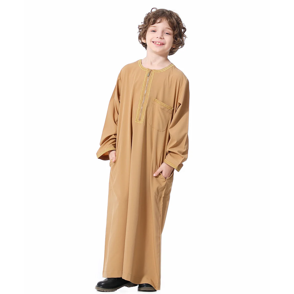 Cultural Embroidered Robe for Teen Boys, Muslim Style Long Thobe, Breathable Islamic Clothing for Special Events