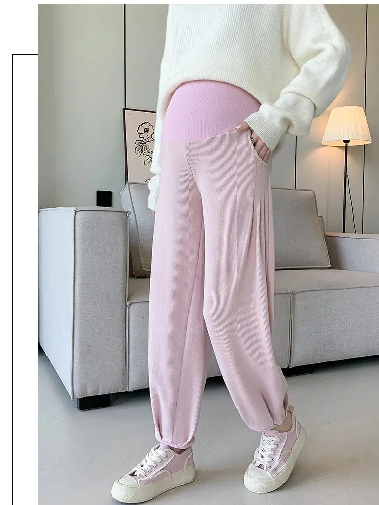 

2024 Spring Autumn Pregnant Women Cashmere Harlan Pants High Waist Maternity Belly Trousers Slim Hem Pregnancy Sweatpants Loose