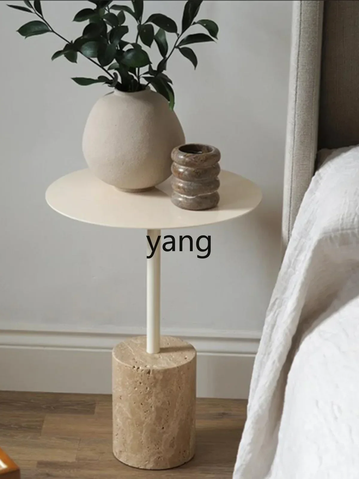 LTT Huangdongshi طاولة جانبية طاولة قهوة بسيطة إبداعية طاولة مستديرة صغيرة فندق الإقامة المنزلية الرخام