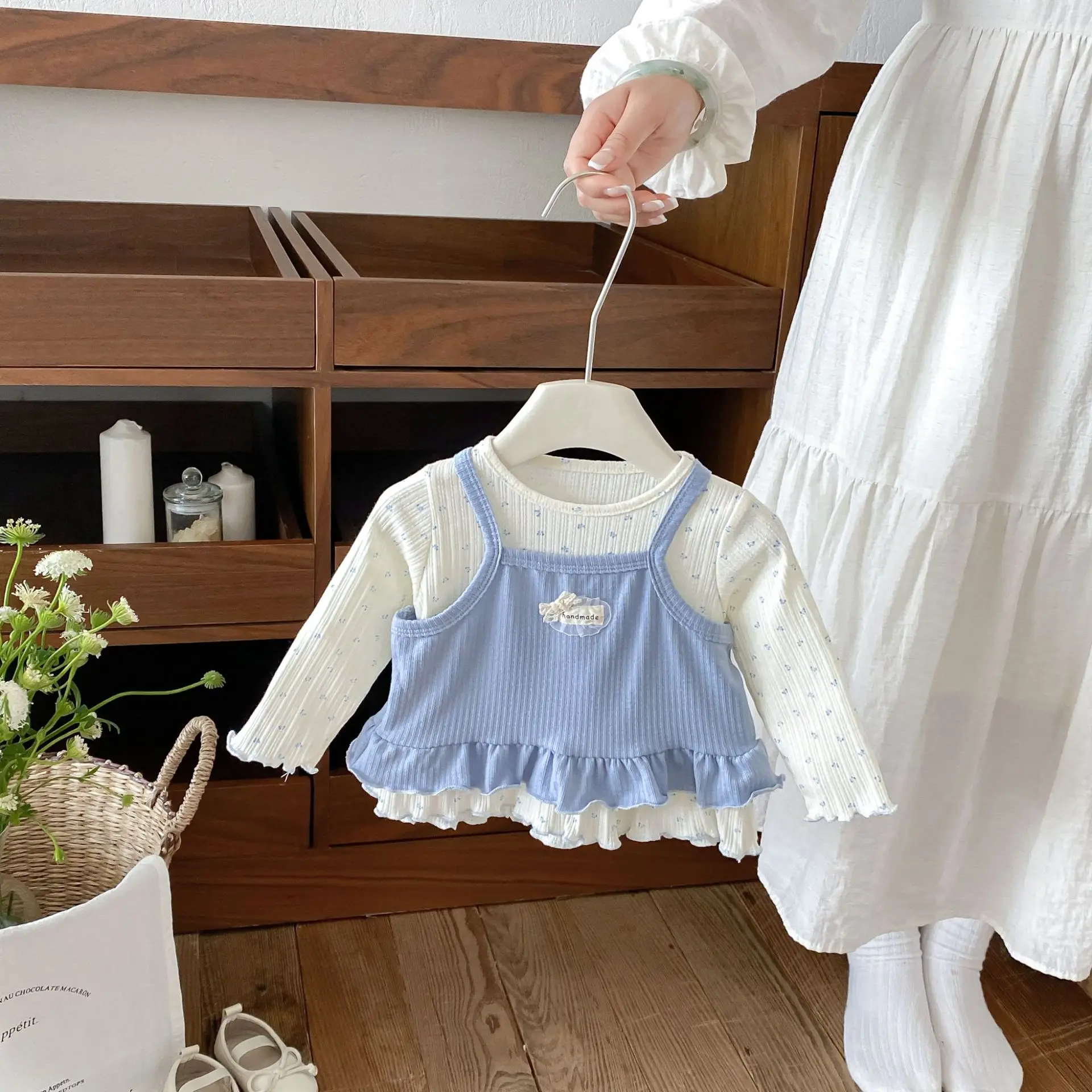 2026 Autumn New Girls Long Sleeve T Shirts Sweet Baby Girl Floral Bottoming Shirts + Sling Vest 2pcs Suit Cotton Toddler Clothes
