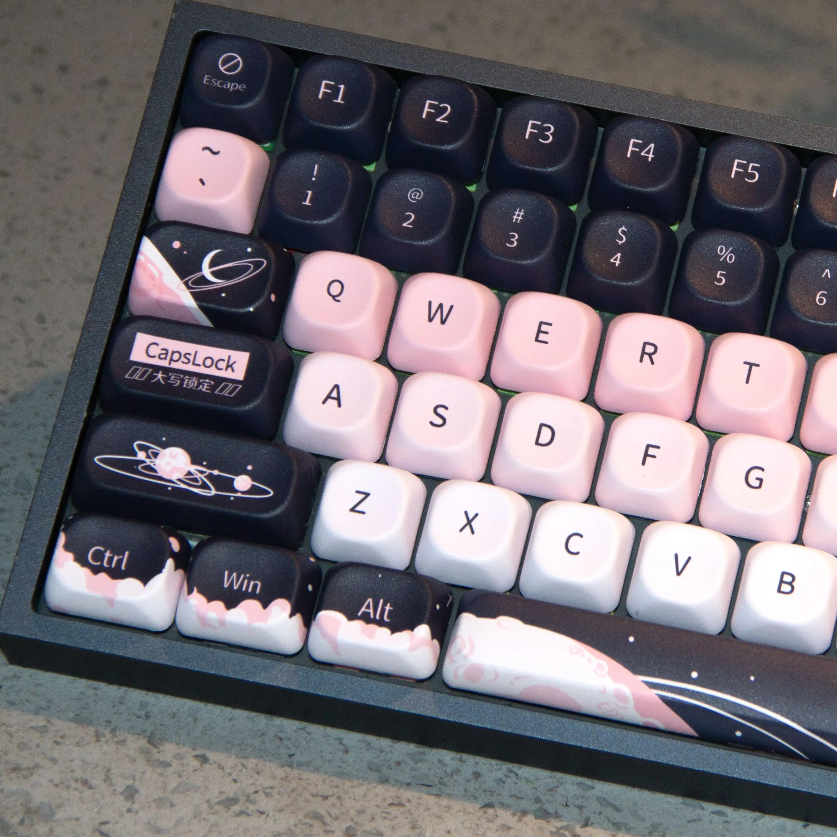 Planet Escape Theme Keycap QX3 Cherry Profile Five-sided Sublimation PBT Mechanical Keyboard Keycaps 120 Keys Black Pink Key Cap