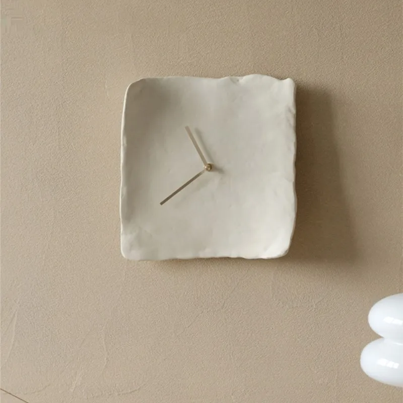 Retro Crumpled Clock Wall Art Medieval Niche Simple Scandinavian Wabi-Sabi Style Creative Home Decor