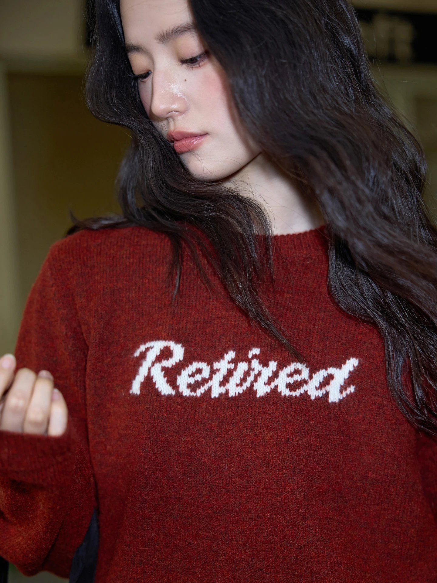 

Теплый шерстяной вязаный свитер красного цвета с буквенным принтом, повседневный свободный крой, длинный рукав, круглый вырез, пуловер для женщин