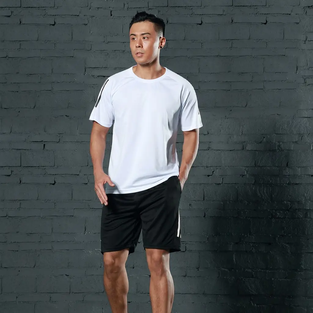 

Summer Men Sportswear Gym Fitness Basketball Tennis Football Sports Suit Clothes Running Jogging Sport Exercise Training Suits