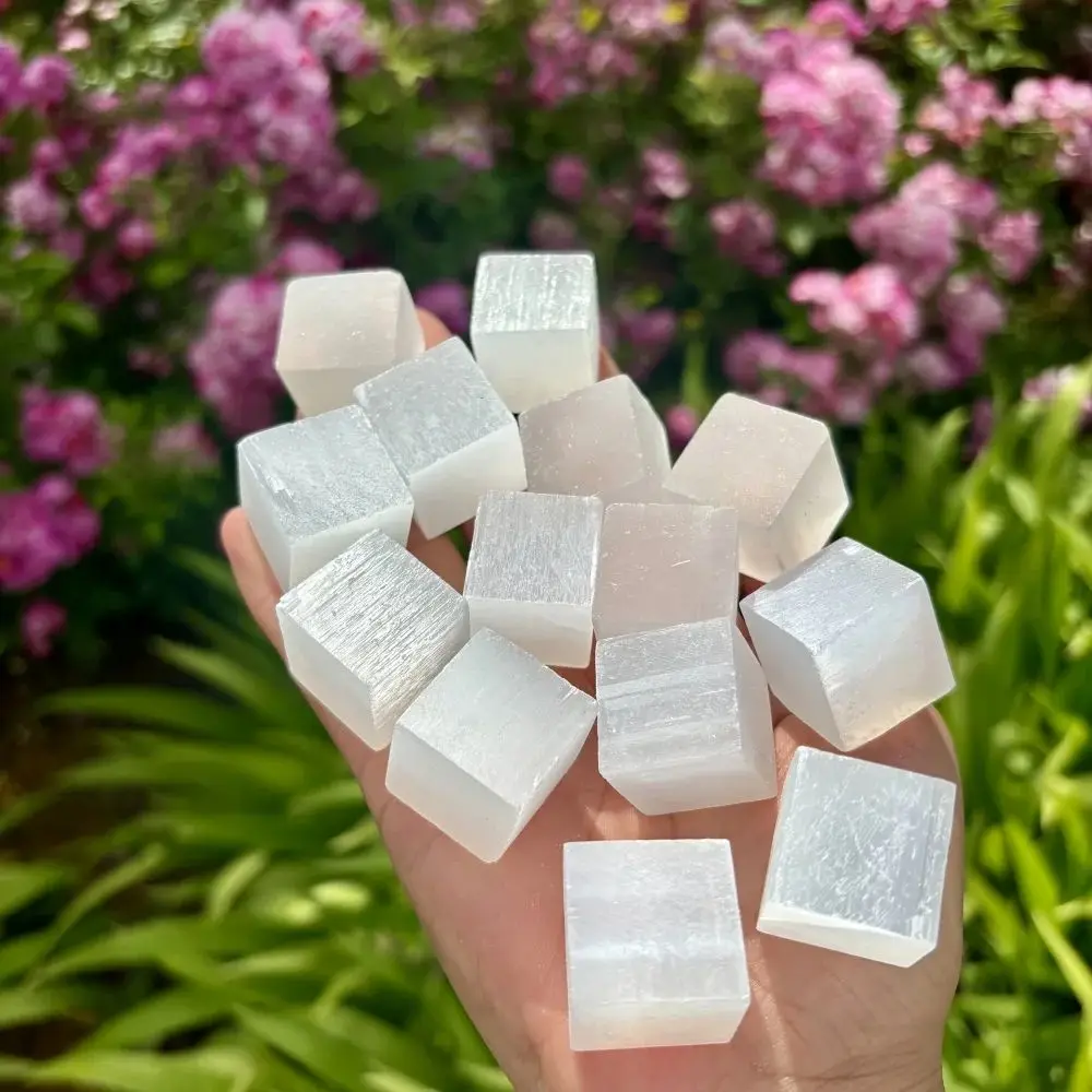 

Natural White Selenite Cube Reiki Healing Mineral Specimen Clear Crystal Stone Cube Tumbled Folk Crafts for Home Decoration