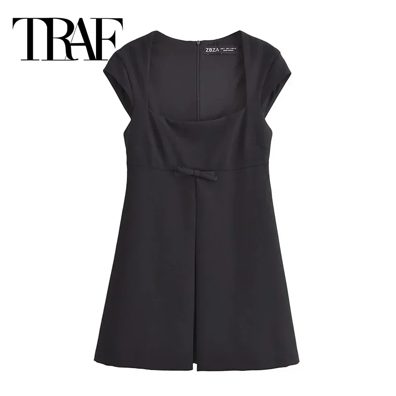 

TRAF Women Square Neck Short Sleeve Jumpsuit 2024 Woman Short Black Playsuit Elegant Party Jumpsuit For Women Summer Overalls