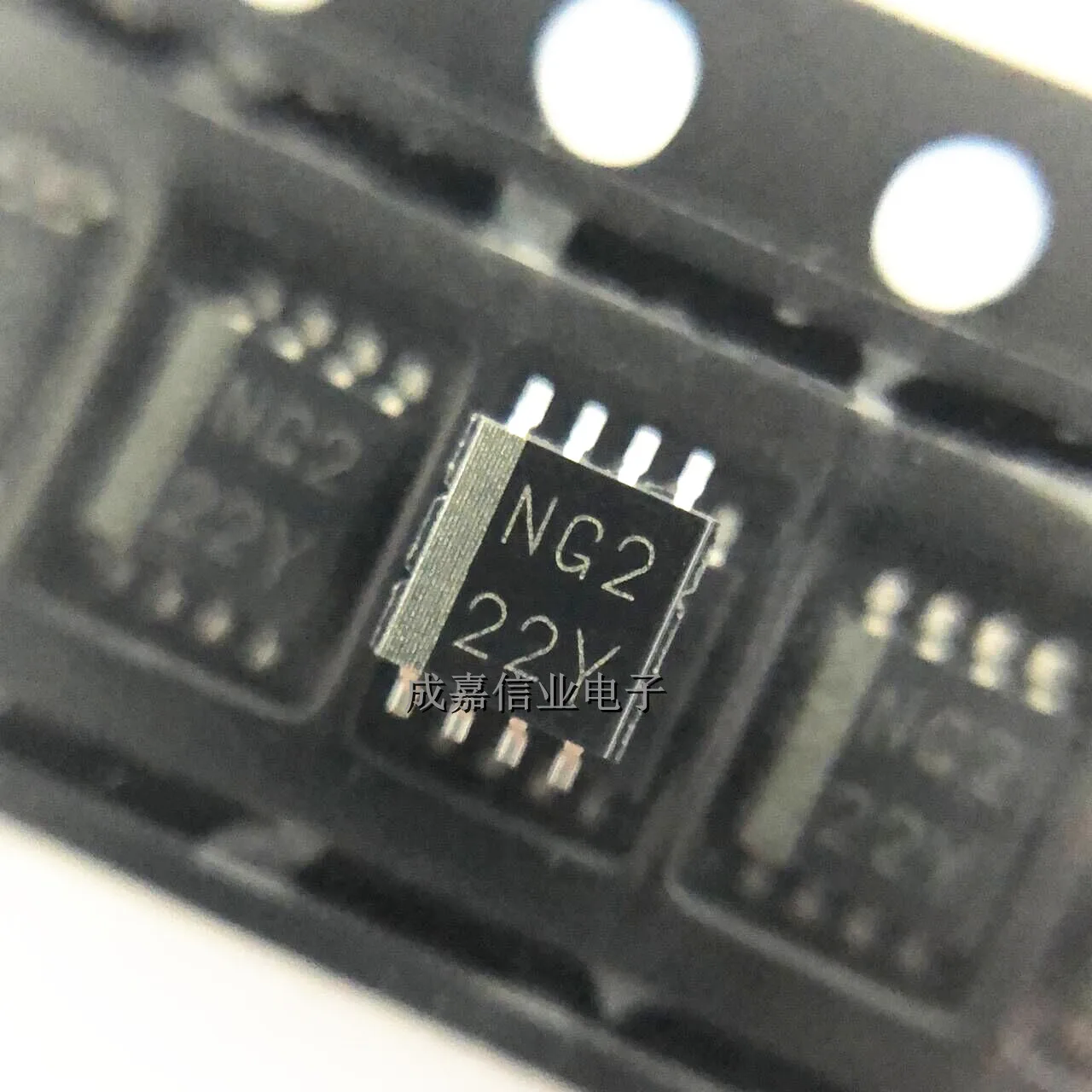 10pcs/Lot LSF0102DCTR SSOP-8 MARKING;NG2 Translation - Voltage Levels Dual Bidirect Multi VTG Level Translator