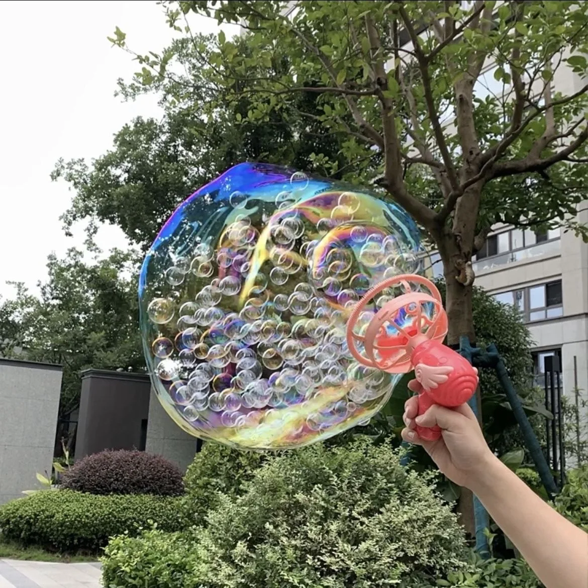 

Kids Electric Handheld Bubble Machine Toy Double-layer Bubble Fan Bubble Gun with Bubble liquid Outdoor Interaction PartyToy