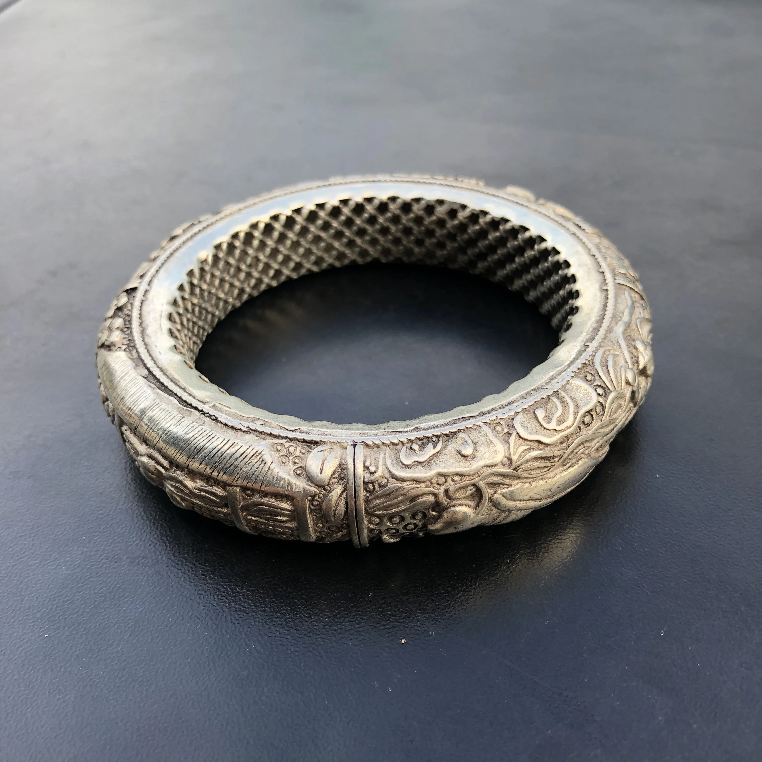 Retro Tibetan Silver Bangle Vintage Relief Human Story Carved Hollow Inner Mesh Bracelet Ethnic Folk Style Jewelry Gift for Wome