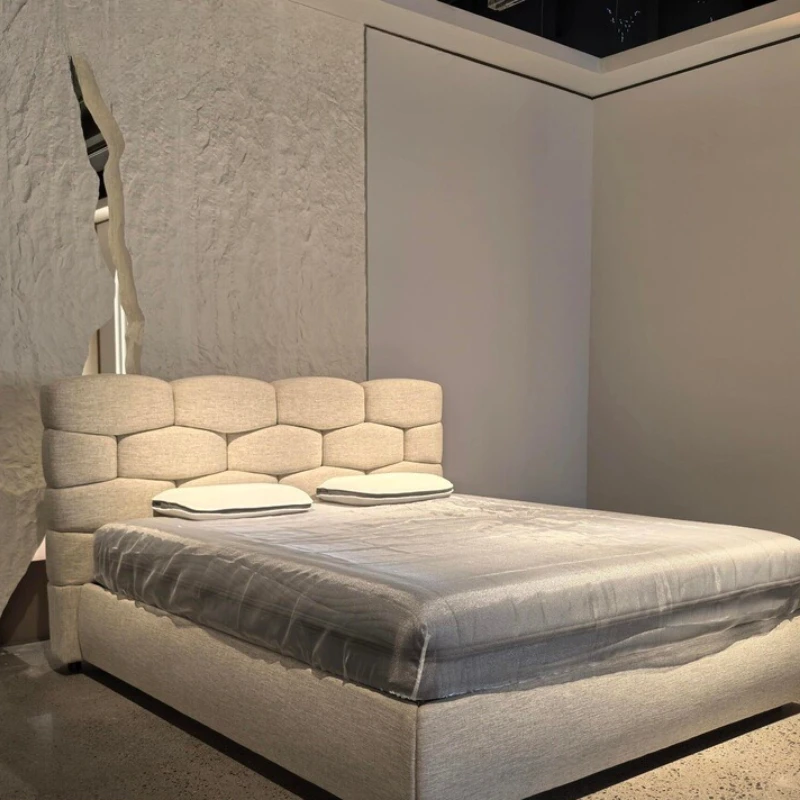 Art niche, creative cloud square bed, wabi-sabi retro, flush edge enclosure low foot bed