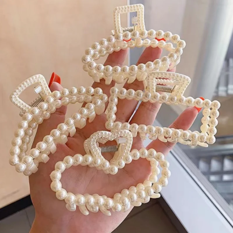 

Retro Gradient Beaded Hair Claw Women's Geometric Plastic Hairpin Clip Fashion Everything Hair Clip Hair Accessories