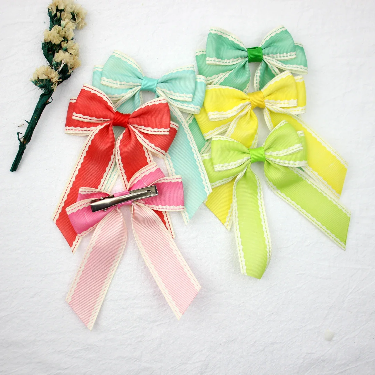 

6pcs/set Girls Ribbon Hair Bow Clip Children Solid Grosgrain Bowknot Hairpin Children Cute Ponytail Holder Baby Girls Barrettes
