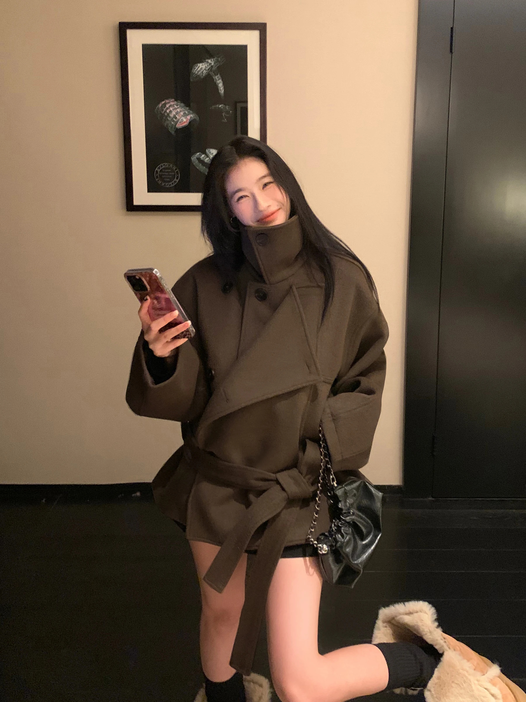 

Шерстяное короткое пальто в корейском стиле, винтажное, с отложным воротником, женская осенне-зимняя модная верхняя одежда, куртка