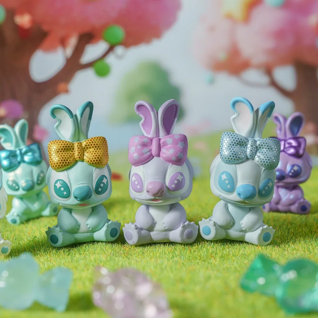 

Hot Toys Disney Stitch Cosbi Mini Blind Box Collection Candy Stitch Series Anime Peripheral Figure Stitch Kid Birthday Gift