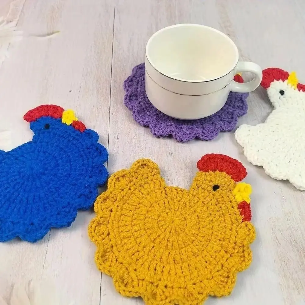 Cute Handmade Crochet Coaster Soft Fabric Cartoon Design Woven Cup Mat Chicken Themed Heat Resistant Drink Cup Pads Office Decor