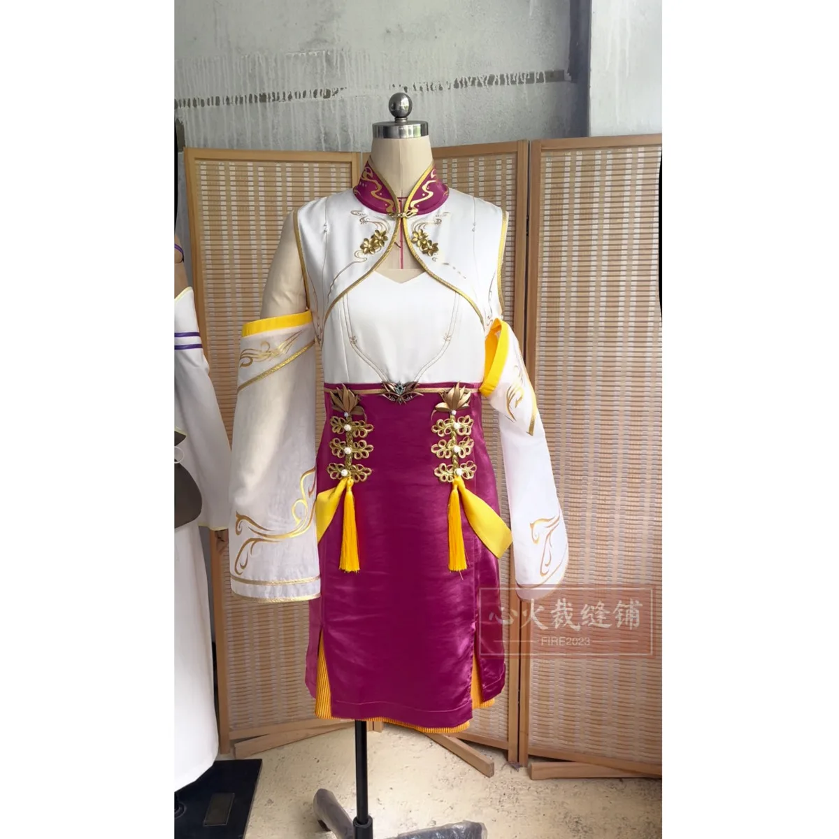 Dou Luo Da Lu Cospl…