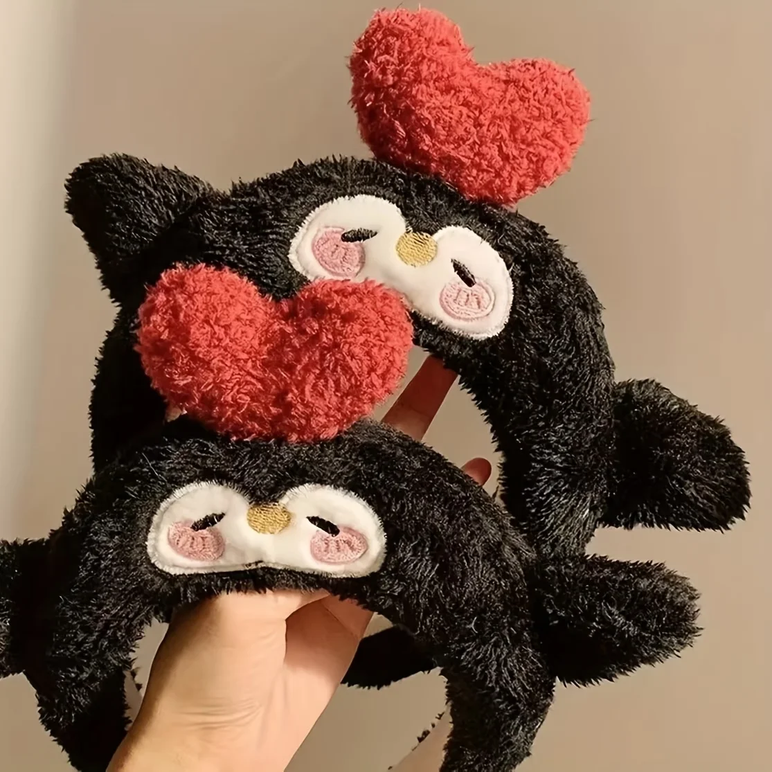 Niedliches Herzförmiges Schwarzes Pinguin-Plüsch-Haarband für Damen zum Gesichtwaschen, für Make-up und als Haaraccessoire-Stirnband – Detail 1