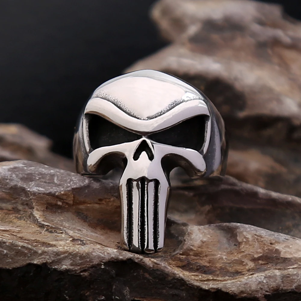 Fashion Retro High Polished Stainless Steel Skull Ring for Men Punk Simple Personality Skull Rings Motorcycle Amulet Jewelry