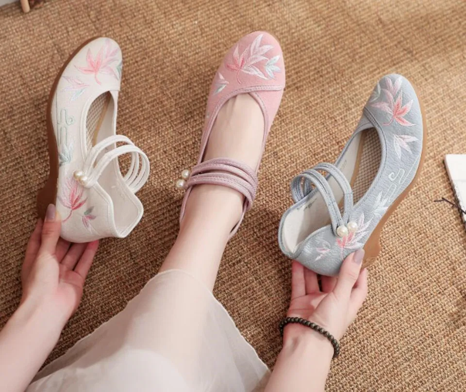 Women Ankle Button Strap Pumps Ethnic Embroidery Mary Jane Dress Shoes Mid Heel Cotton Fabric Espadrilles Vintage Sandals